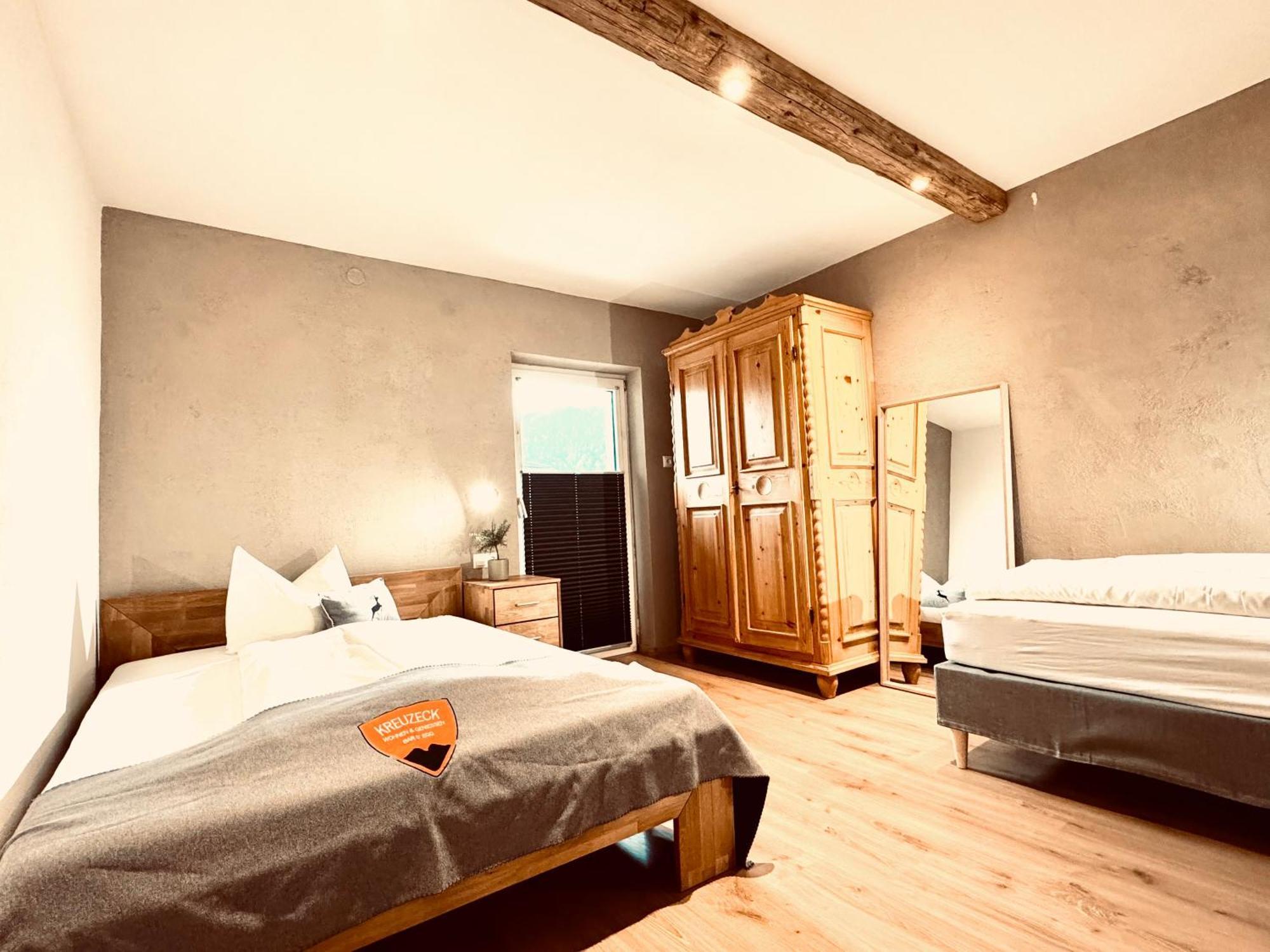 Pension Kreuzeck - Dein Gluecksplatz Am Lech Weissenbach am Lech Exterior photo