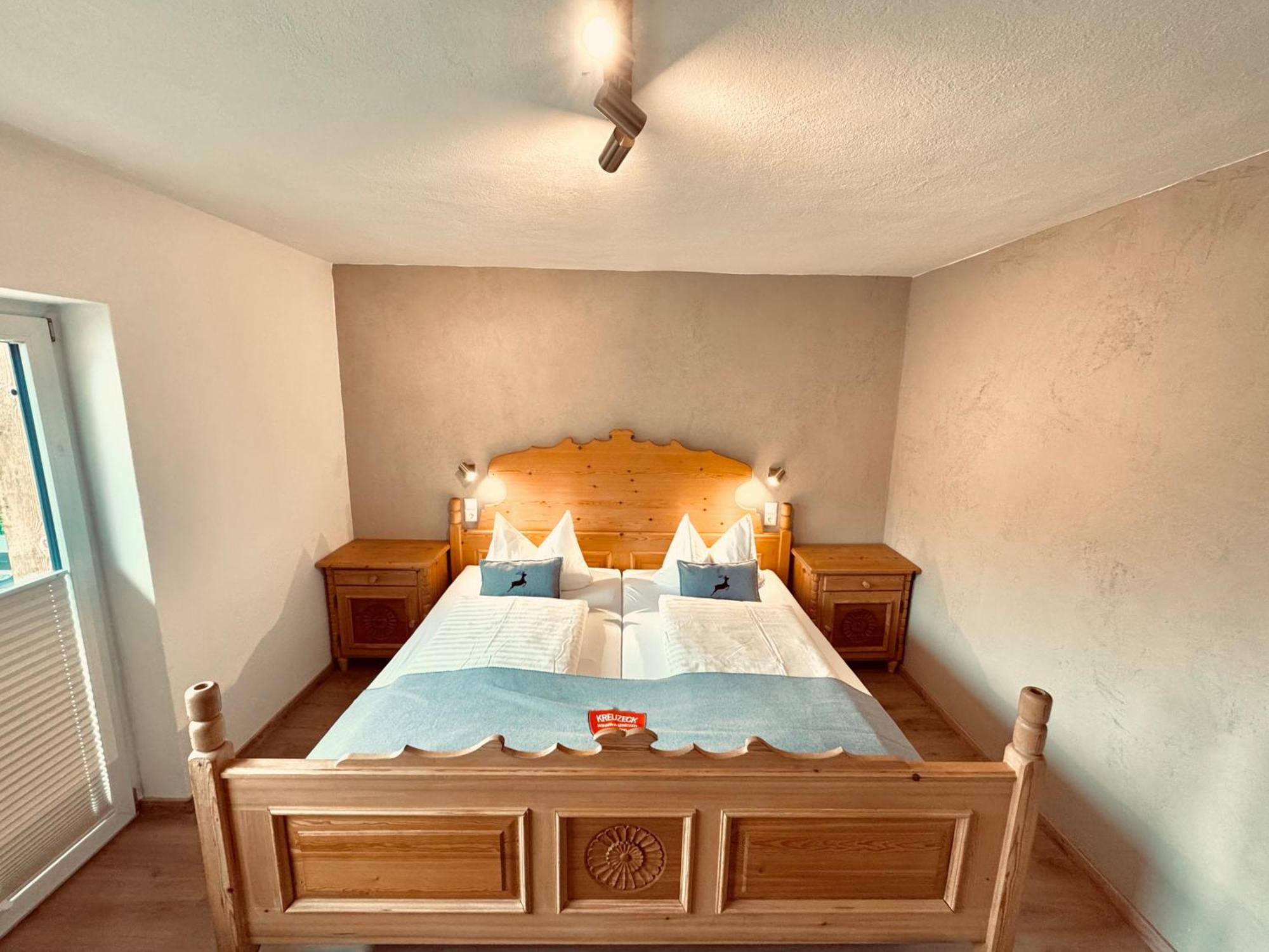 Pension Kreuzeck - Dein Gluecksplatz Am Lech Weissenbach am Lech Exterior photo
